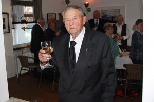 August Jakobs bei seinem 90. Geburtstag...